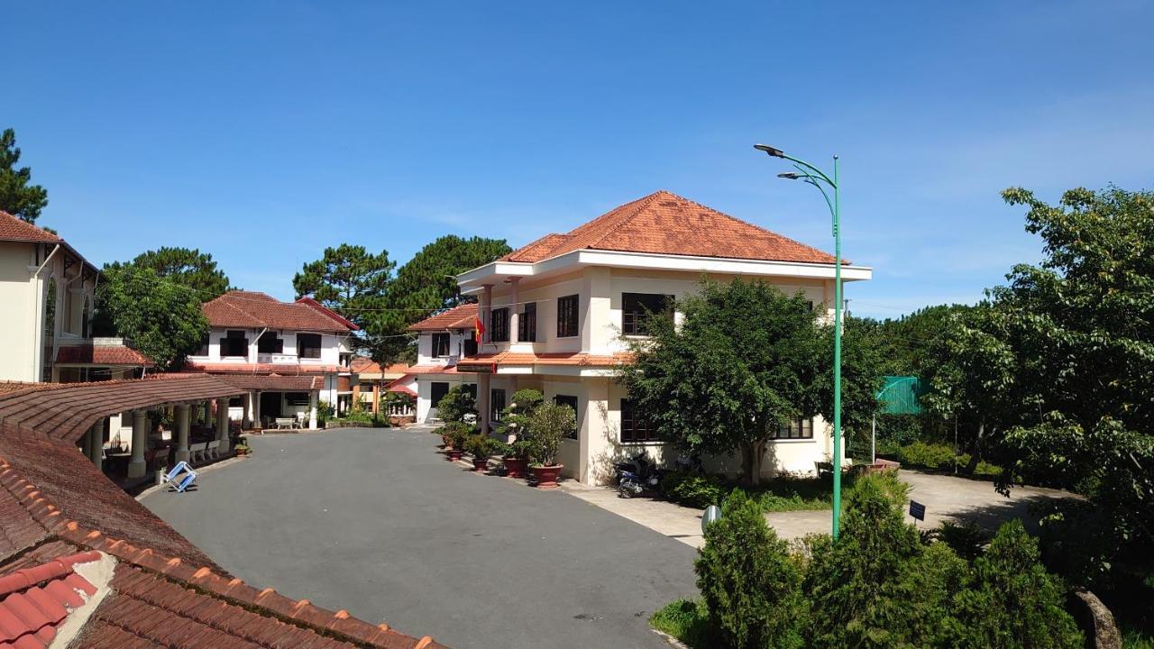 Resort Hoa Sim Đà Lạt Exterior foto