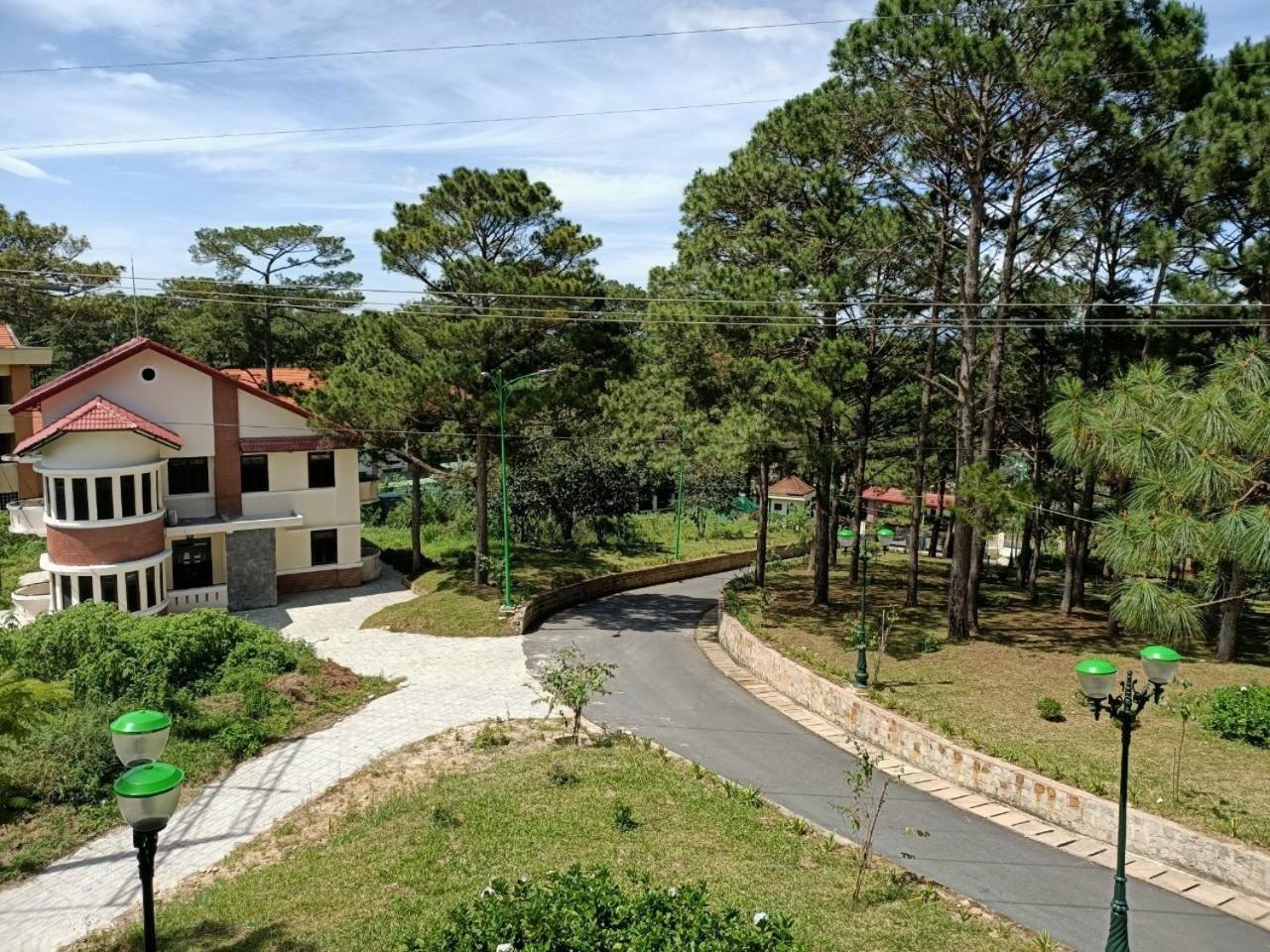 Resort Hoa Sim Đà Lạt Exterior foto